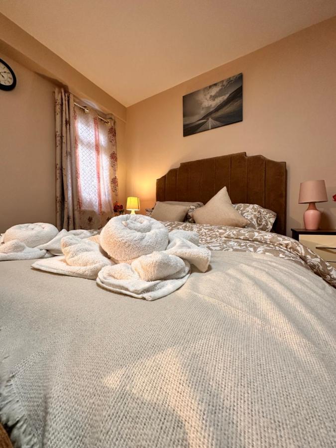 Canary Wharf Single Double And En-Suite Rooms Лондон Экстерьер фото